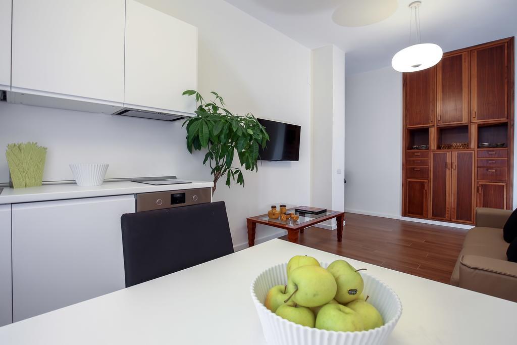 Starhost - Golden Apartments Salerno Exterior foto