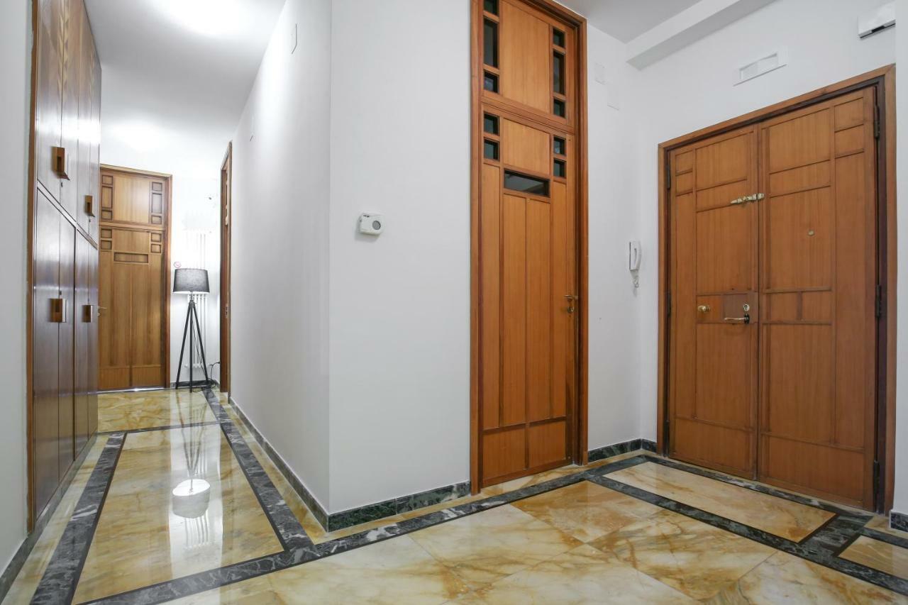 Starhost - Golden Apartments Salerno Exterior foto